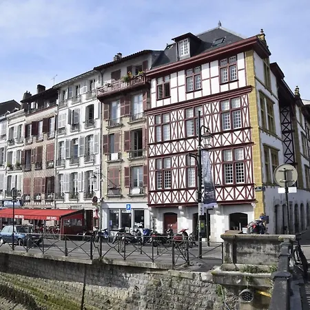 Maison Basque Kwatera prywatna Ayherre